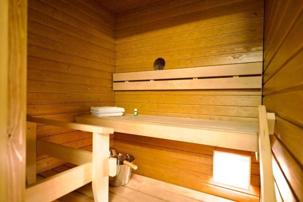 1Br Suite - King Size Bed - Wi-Fi - Gym & Sauna Ροβανιέμι Εξωτερικό φωτογραφία